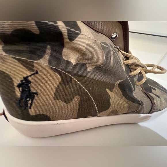POLO CANVAS W/LEATHER TRIM CAMOUFLAGE HIGH TOP SNEAKERS. SIZE 7.   NWOT - Picture 7 of 15